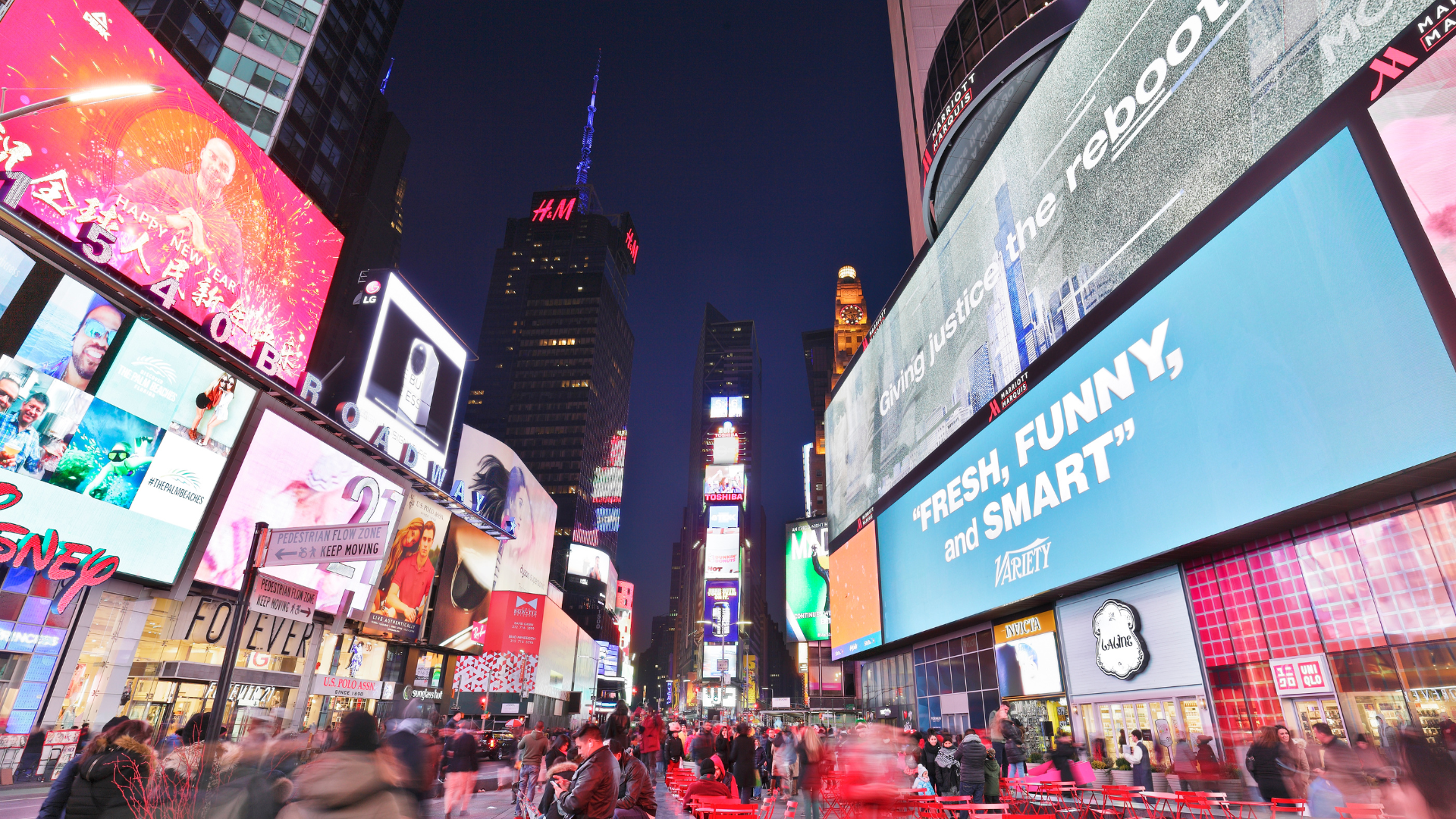 display di time square con digital signage