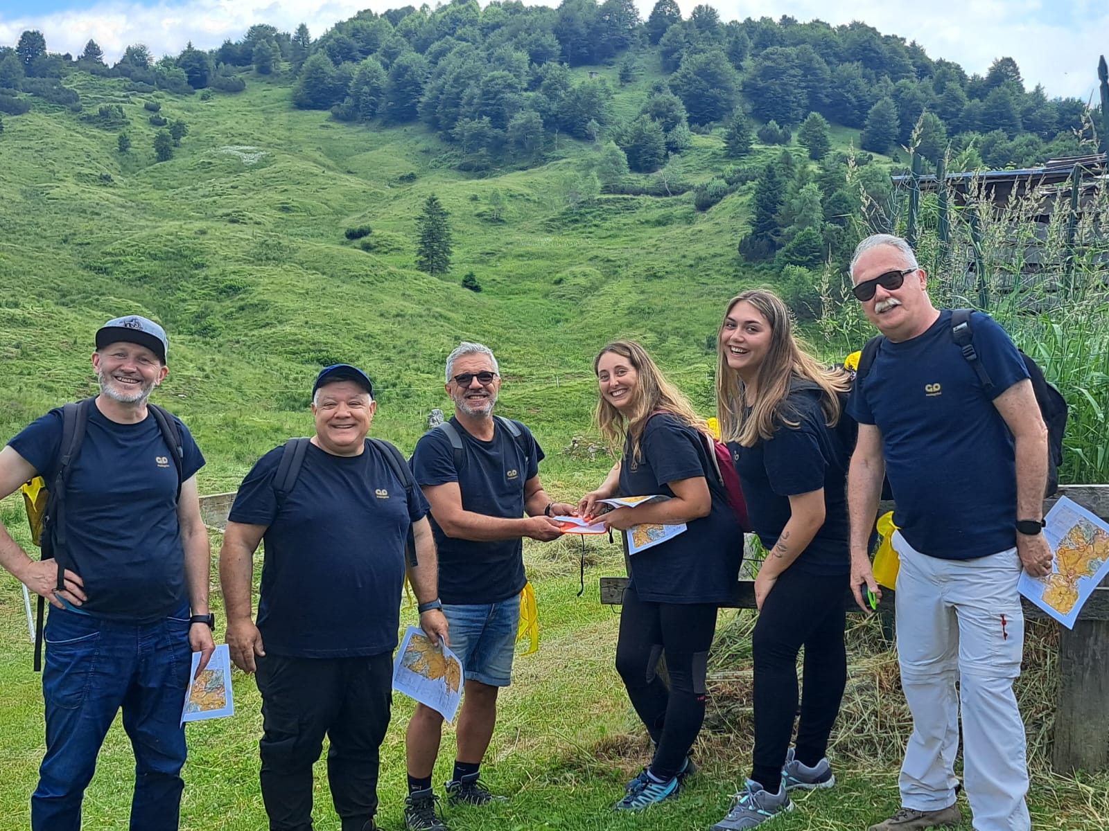 team building Pellegrini: sfide a squadre, orienteering nel bosco